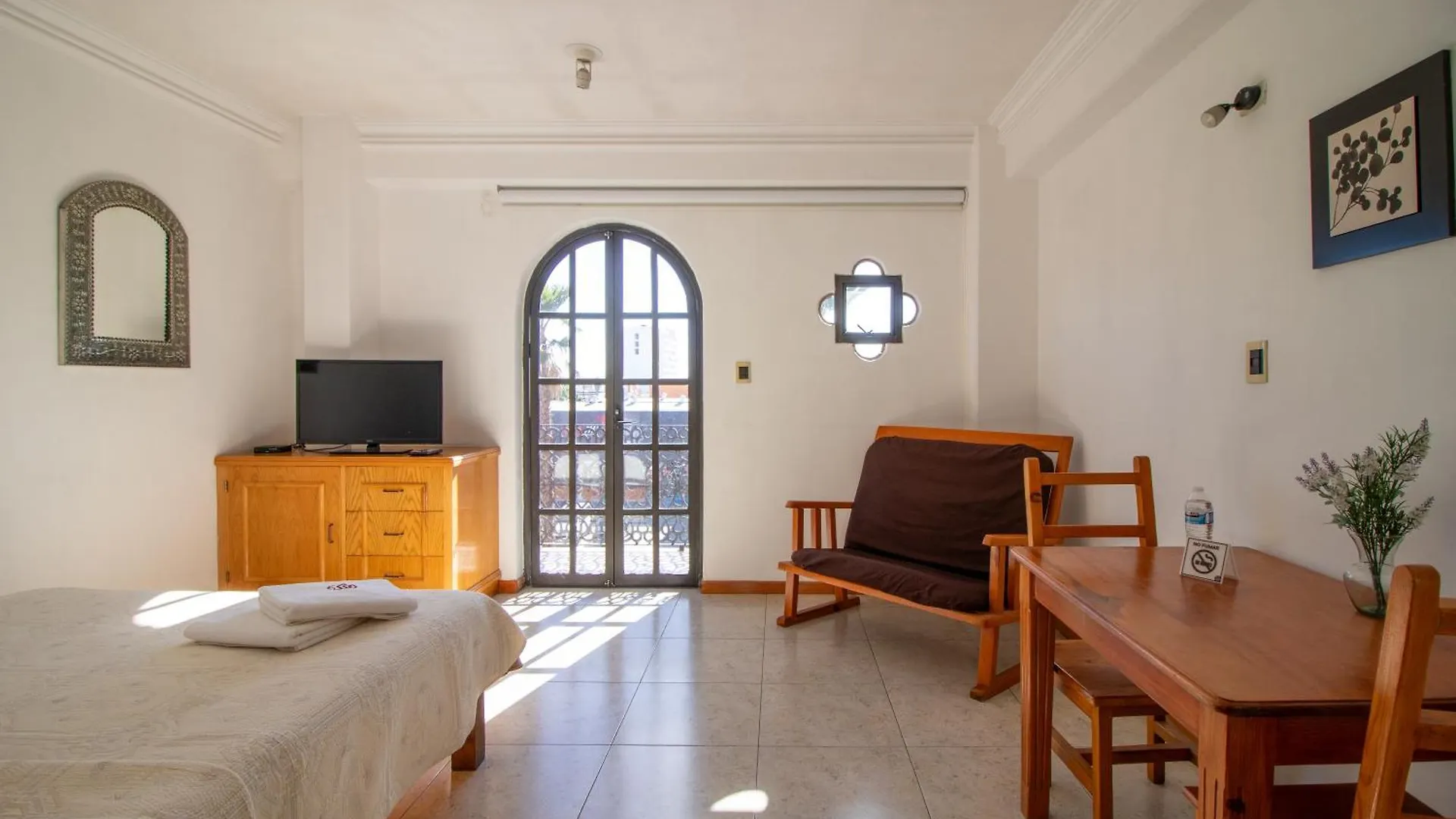 Suites Sevilla Heroica Puebla de Zaragoza 2*,