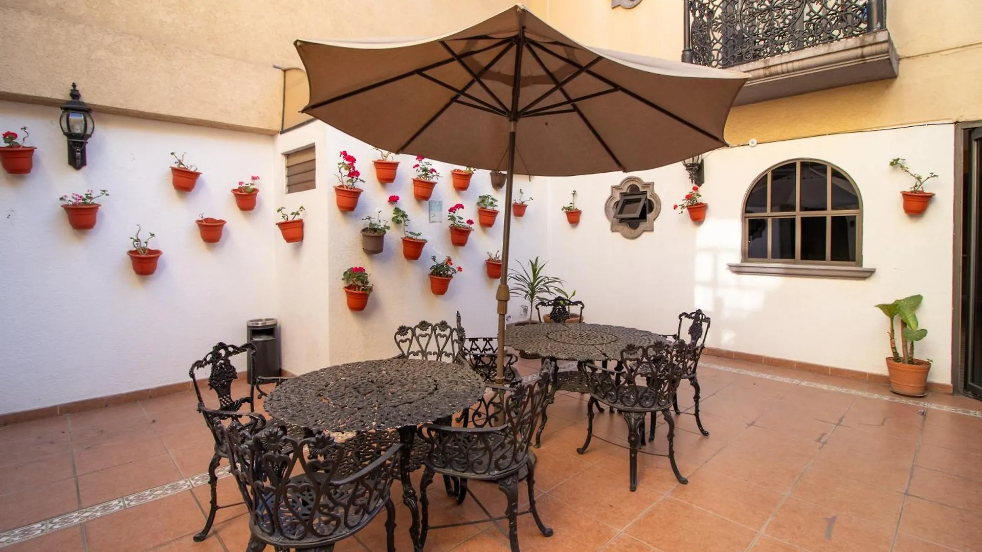 Suites Sevilla Heroica Puebla de Zaragoza