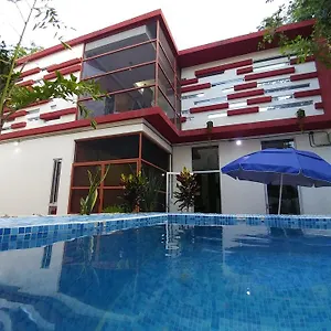 kaban-hostel.allrivieramayahotels.com/